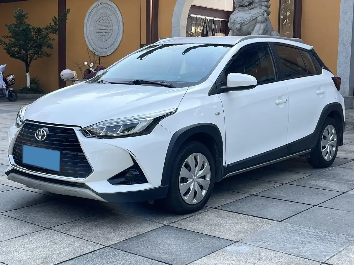 2020 Toyota Yaris L 1.5L 110HP L4 CVT