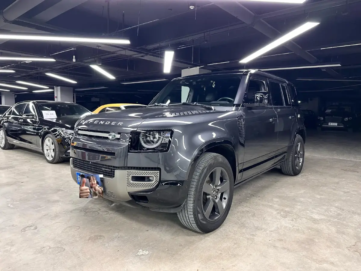 2023 Land Rover Defender 3.0T 400HP L6 8AT