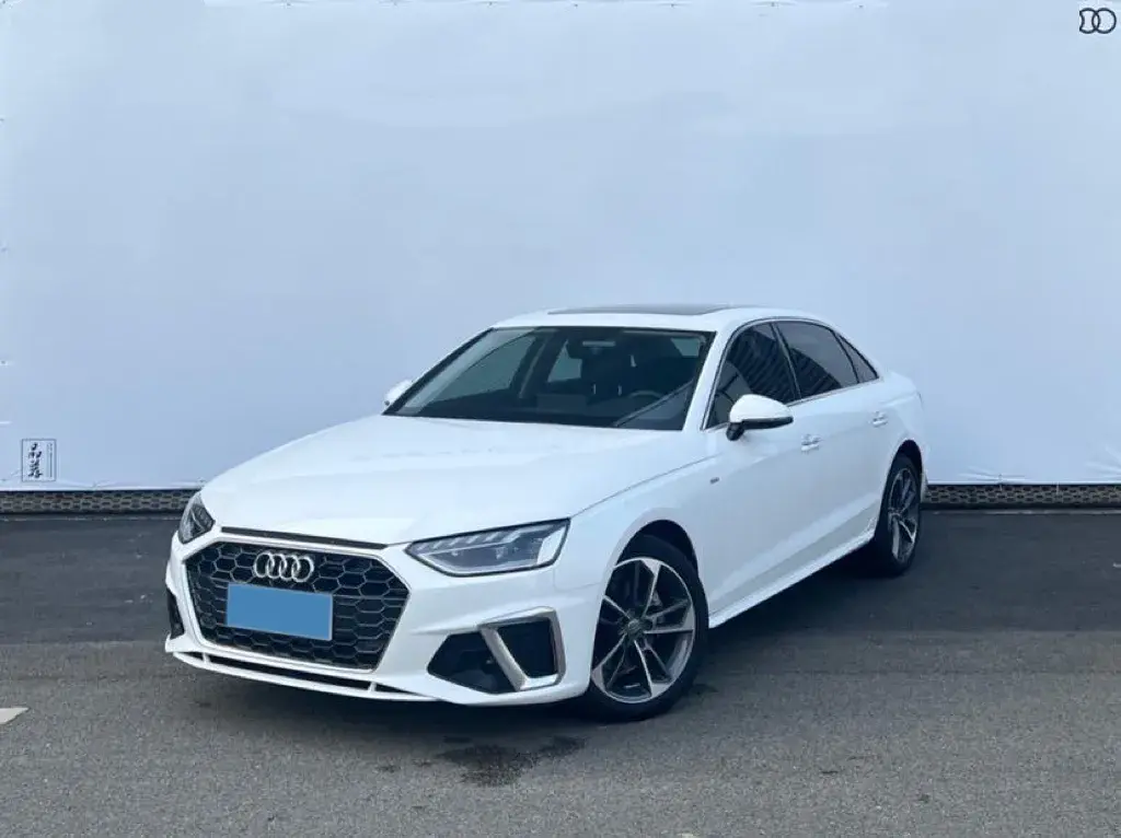 2023 Audi A4L 2.0T 190HP L4 7DCT
