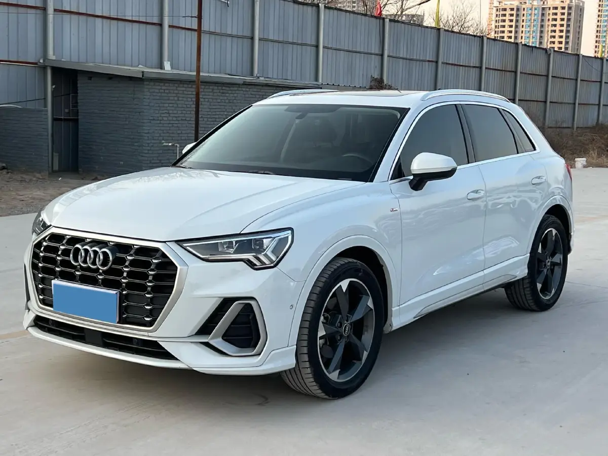2022 Audi Q3 1.4T 150HP L4 7DCT