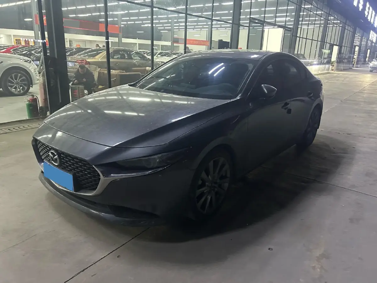 2021 Mazda 3 Axela 2.0L 158HP L4 6AT