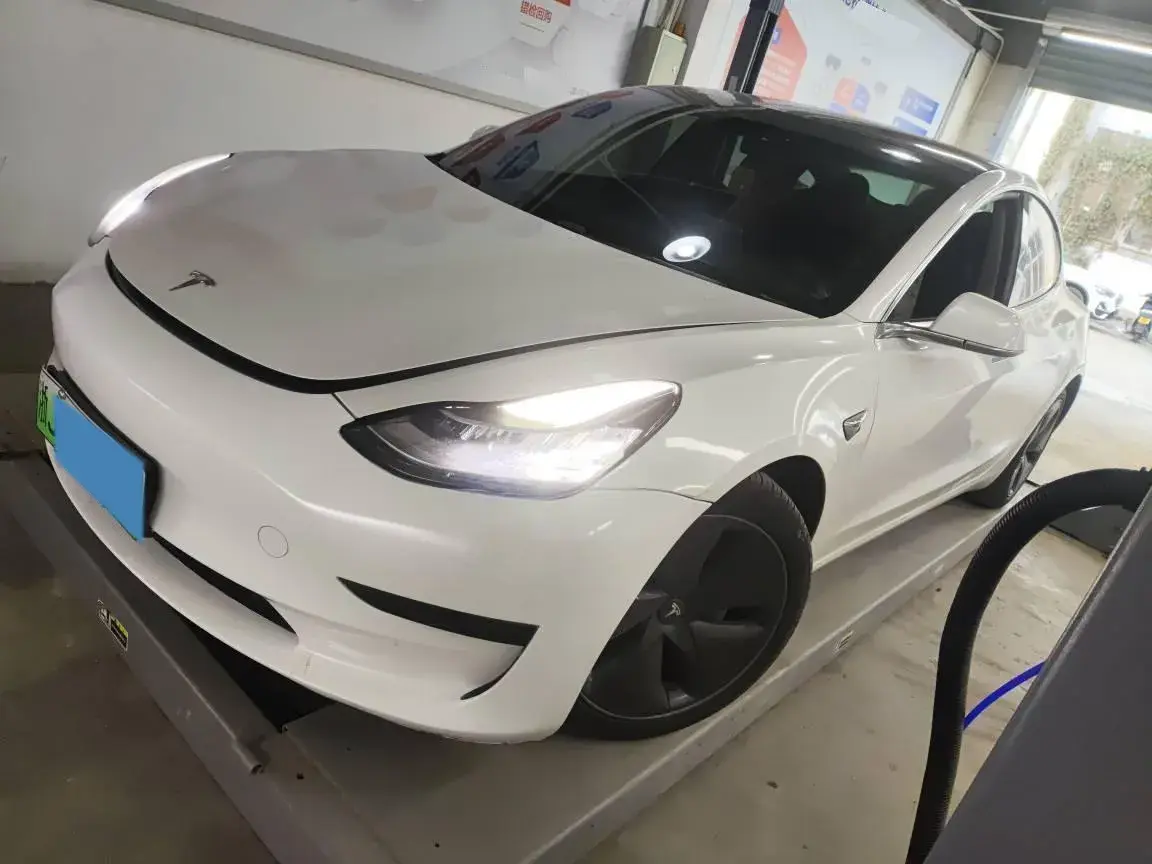 2020 Tesla Model 3 BEV 76.8KWH