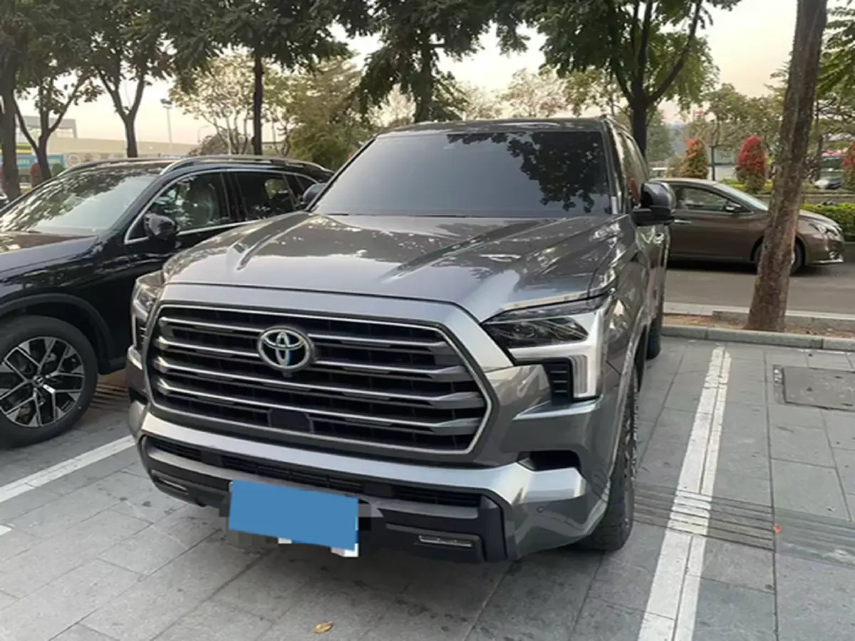 2023 HongQi H5 1.8T 197HP L4 8AT