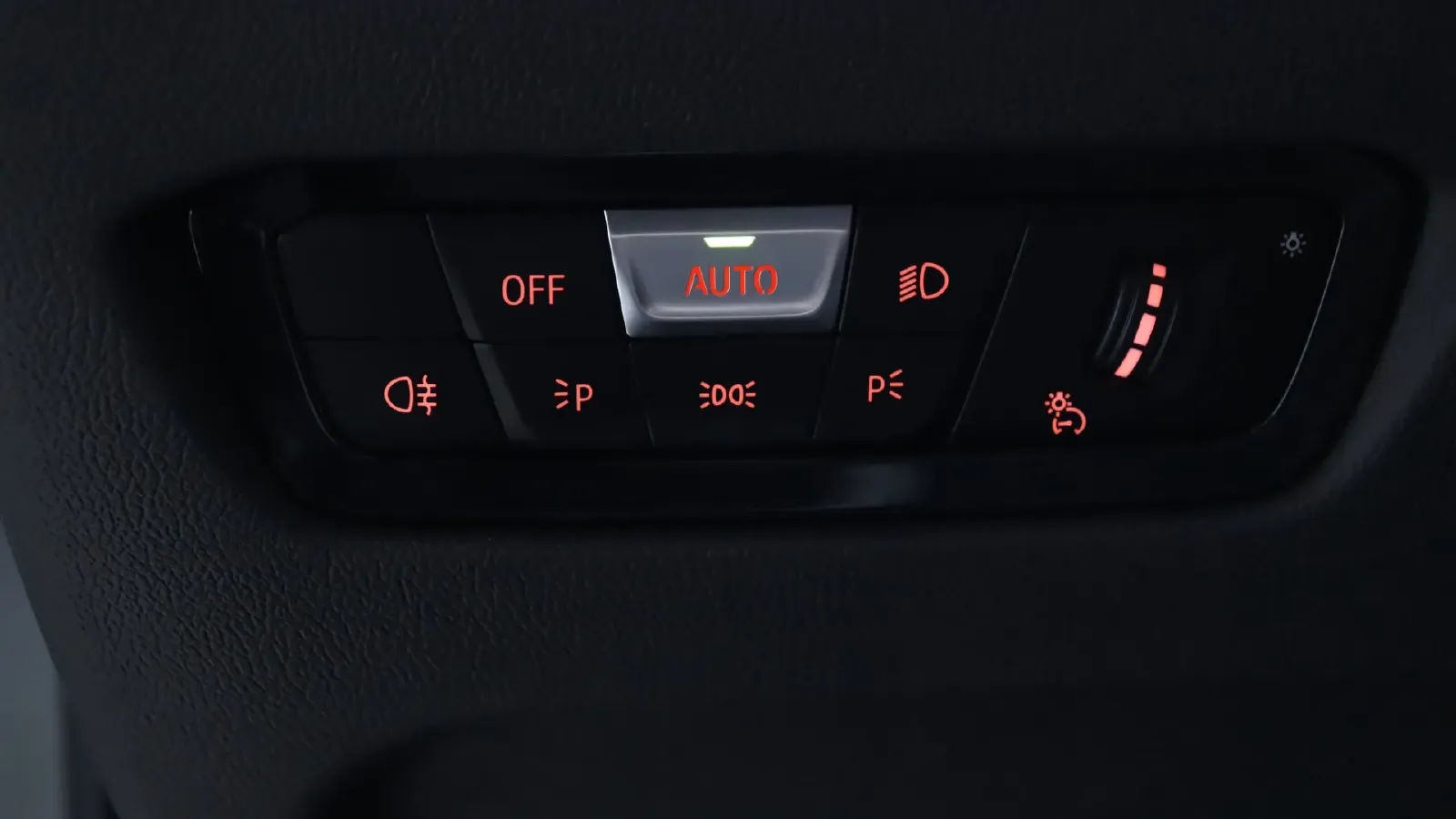 2023 BMW M4 3.0T 510HP L6 8AT,autocango,china used car exporter,china ev exporter,chinese used car exporter,chinese used ev exporter