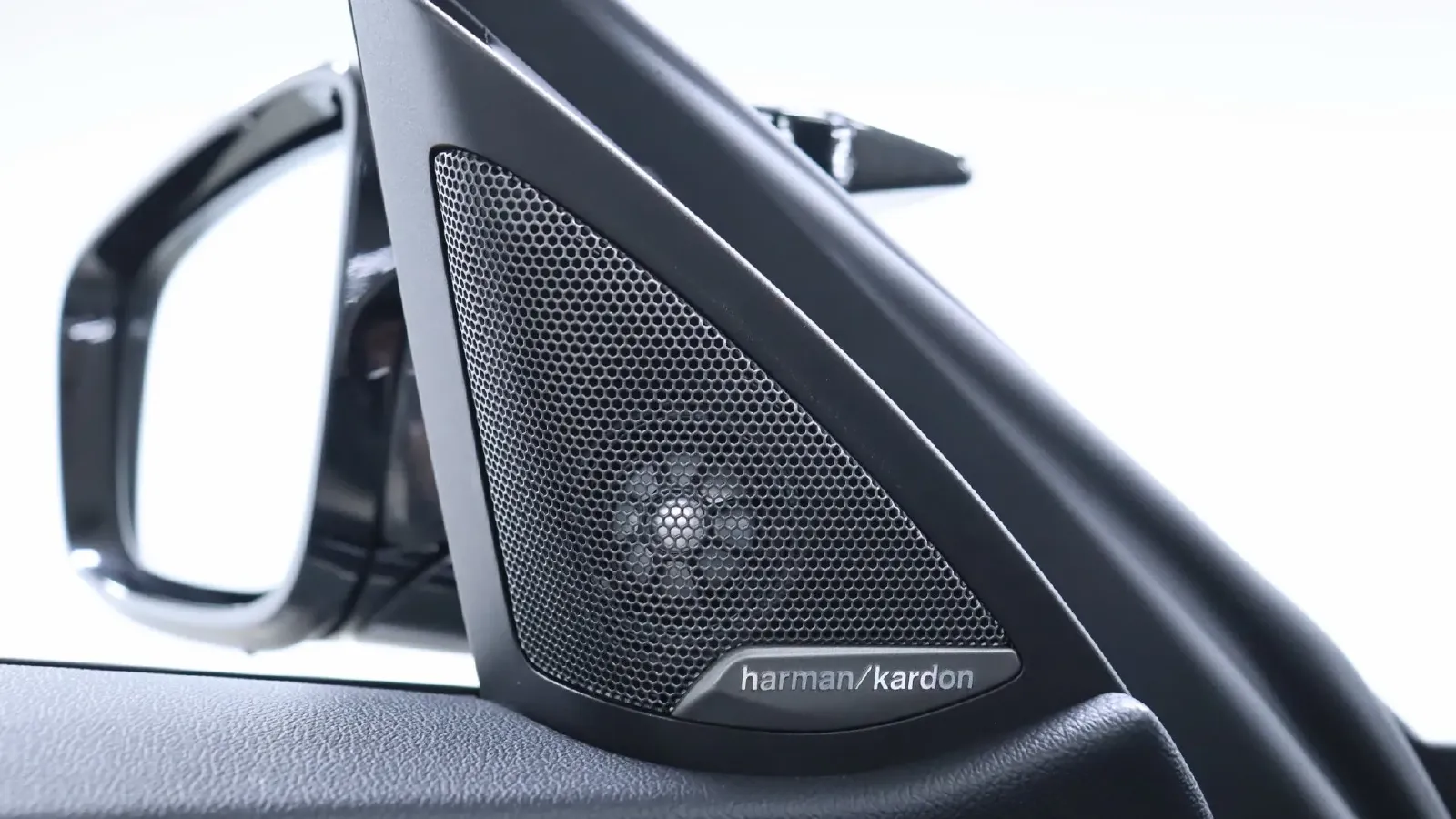 2023 BMW M4 3.0T 510HP L6 8AT,autocango,china used car exporter,china ev exporter,chinese used car exporter,chinese used ev exporter