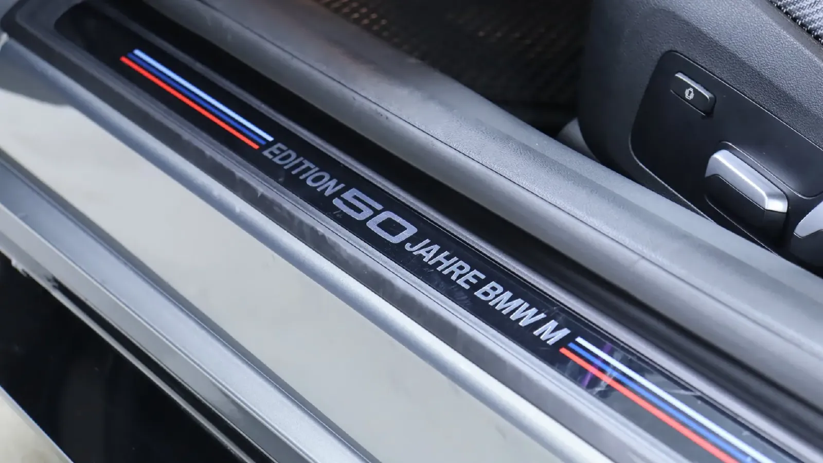 2023 BMW M4 3.0T 510HP L6 8AT,autocango,china used car exporter,china ev exporter,chinese used car exporter,chinese used ev exporter