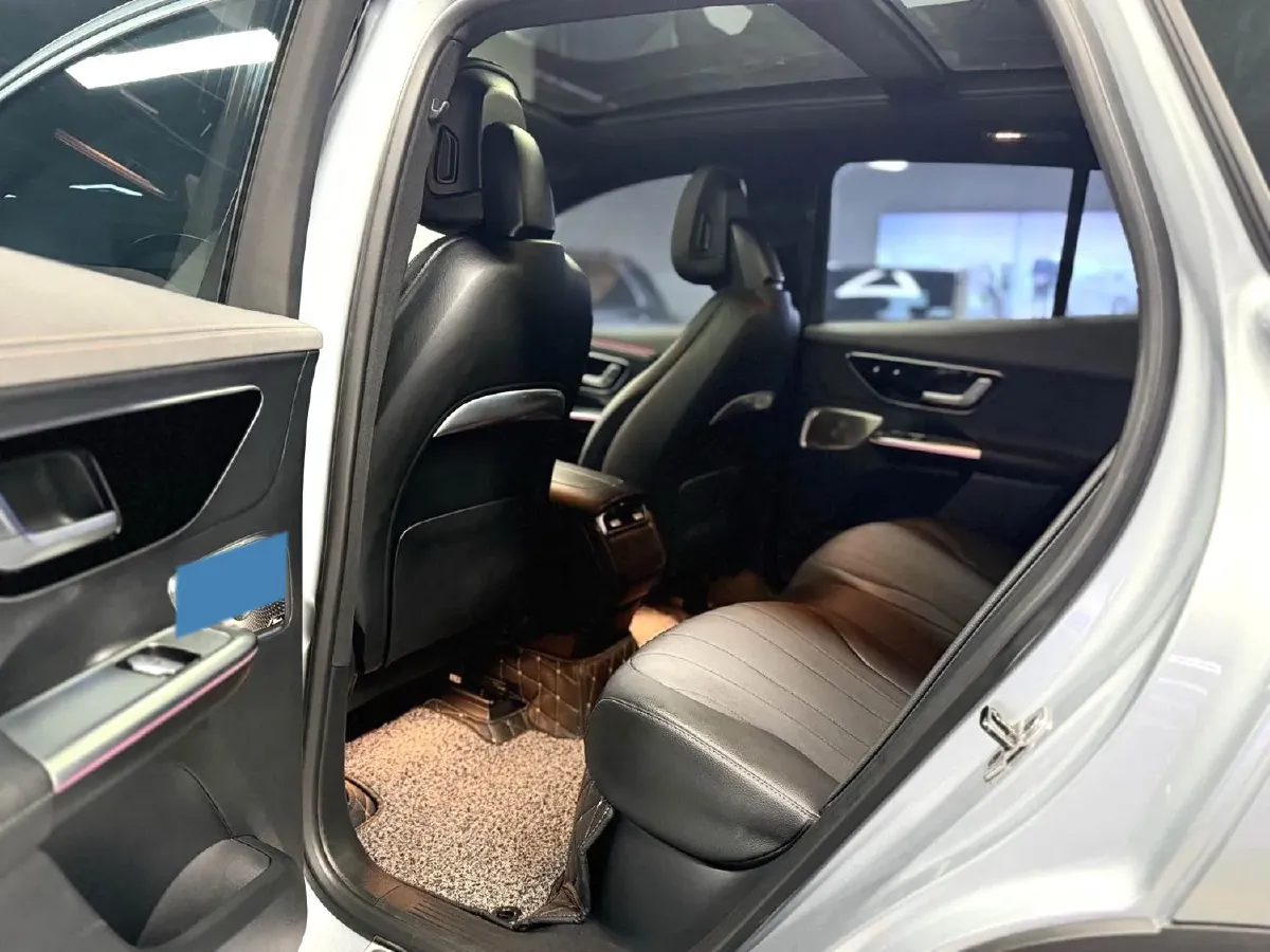 2023 Mercedes-Benz EQE SUV BEV 96.1KWH,autocango,china used car exporter,china ev exporter,chinese used car exporter,chinese used ev exporter