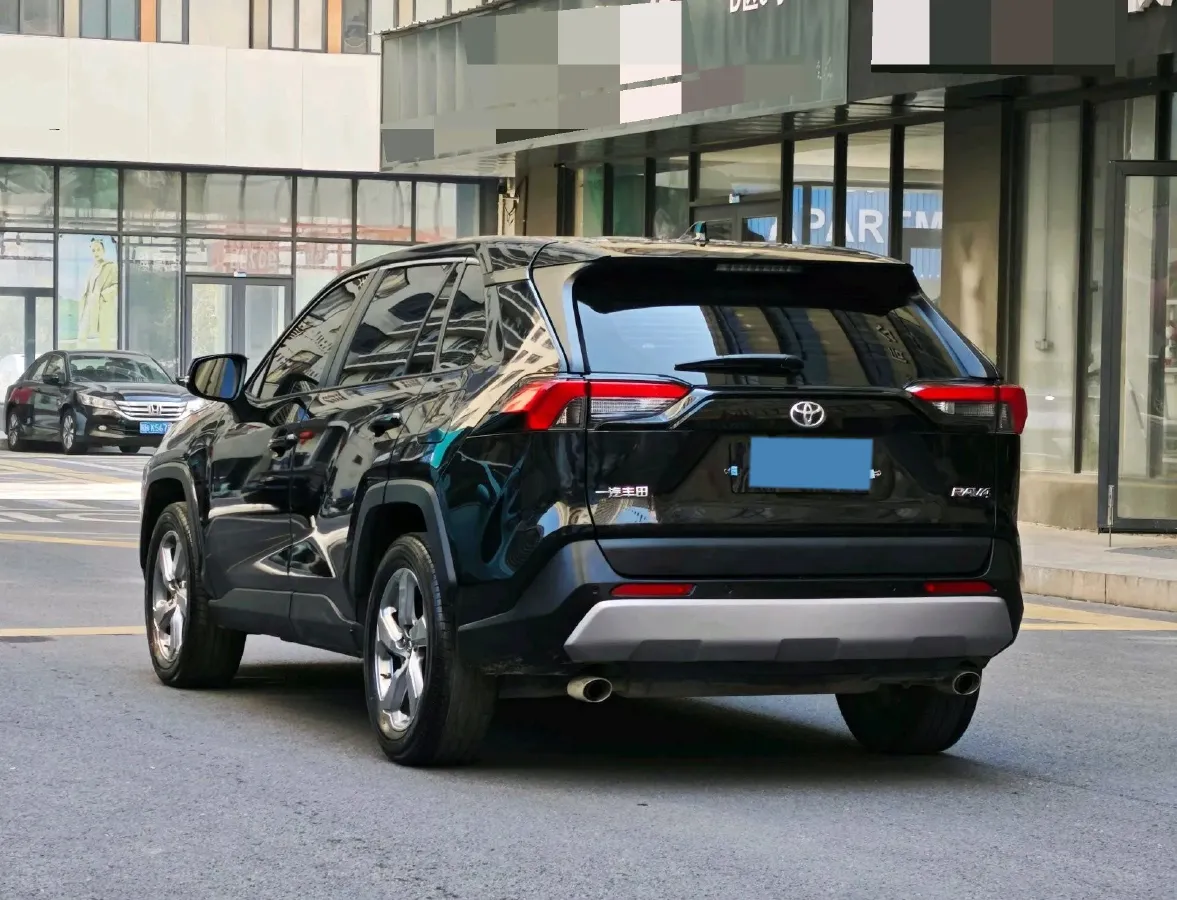 2022 Toyota RAV4 2.0L 171HP L4 CVT,autocango,china used car exporter,china ev exporter,chinese used car exporter,chinese used ev exporter