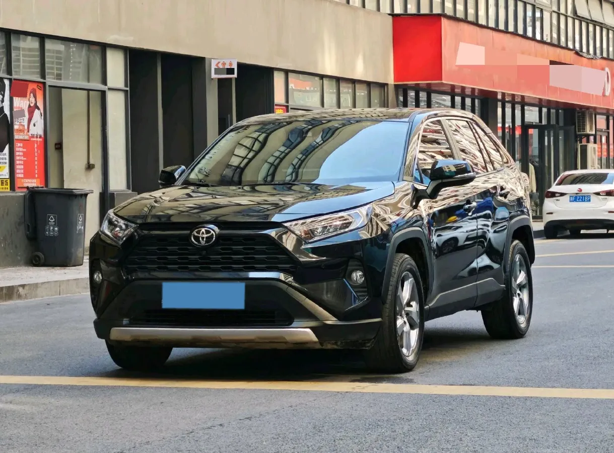2022 Toyota RAV4 2.0L 171HP L4 CVT,autocango,china used car exporter,china ev exporter,chinese used car exporter,chinese used ev exporter