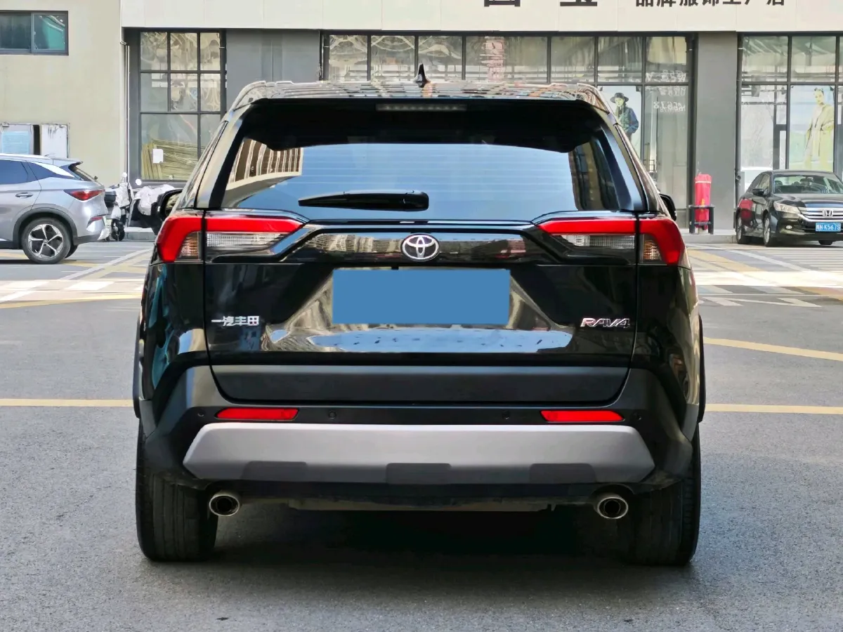 2022 Toyota RAV4 2.0L 171HP L4 CVT,autocango,china used car exporter,china ev exporter,chinese used car exporter,chinese used ev exporter