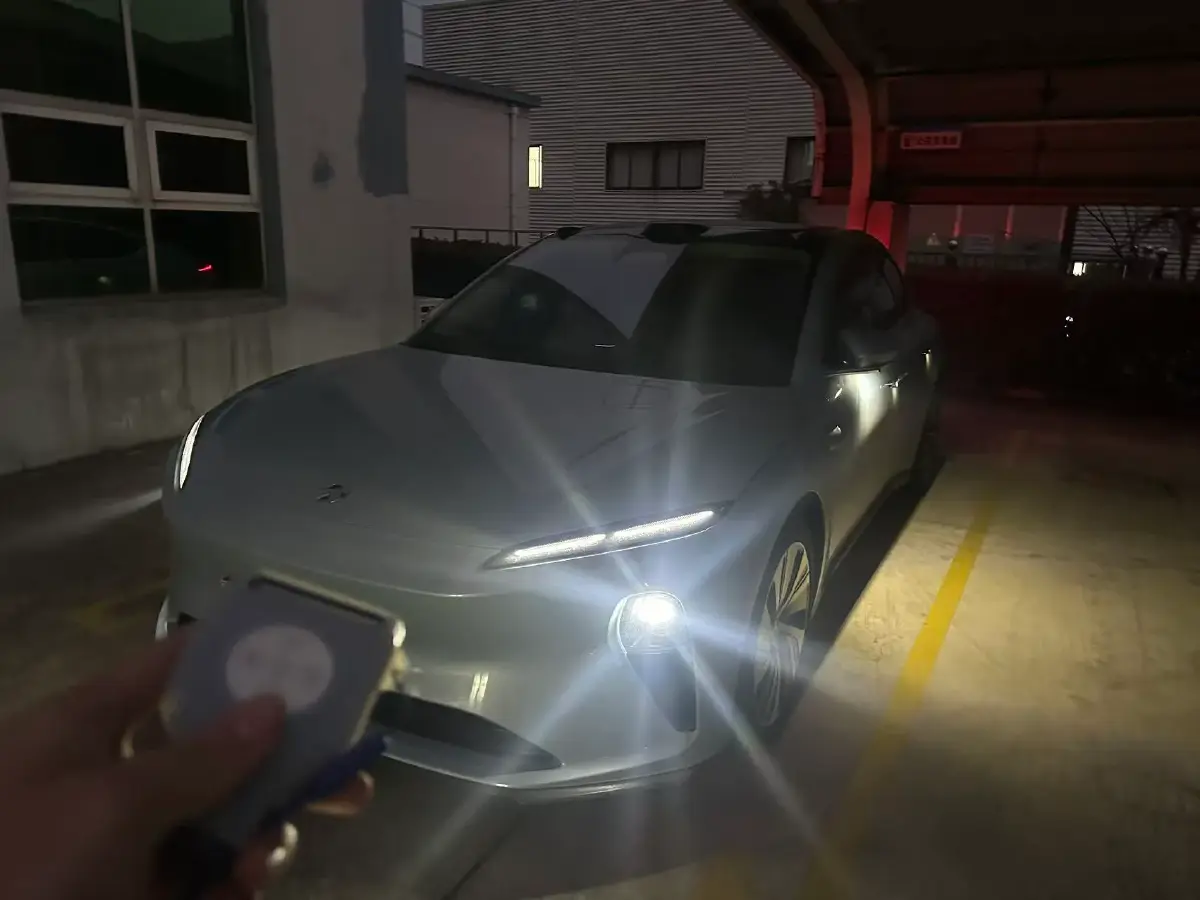 2022 NIO ES6 BEV 75KWH