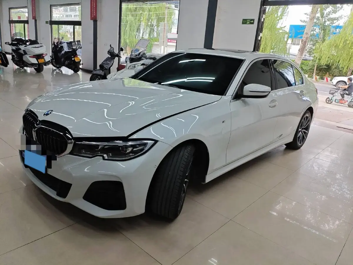 2021 BMW 3 Series 2.0T 156HP L4 8AT