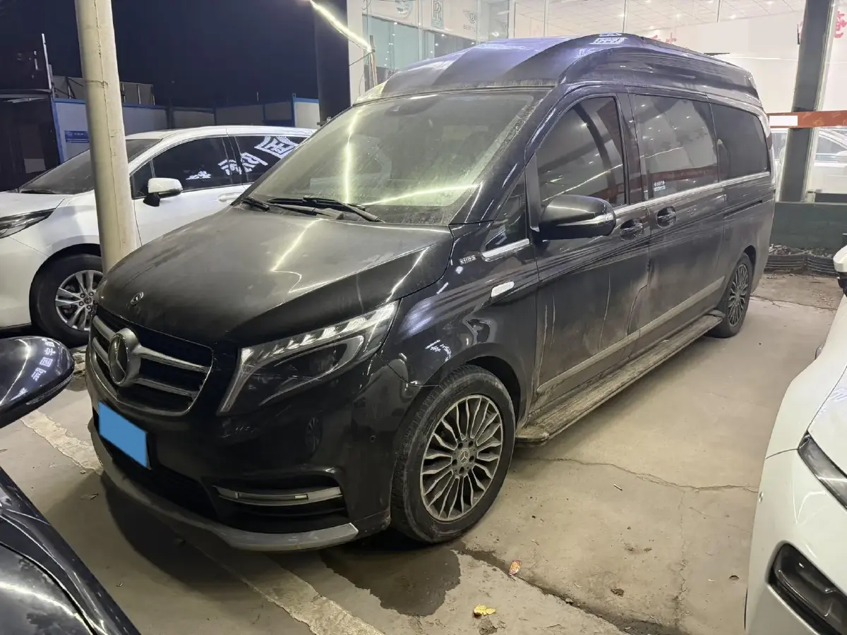 2018 Mercedes-Benz V Class 2.0T 211HP L4 7AT