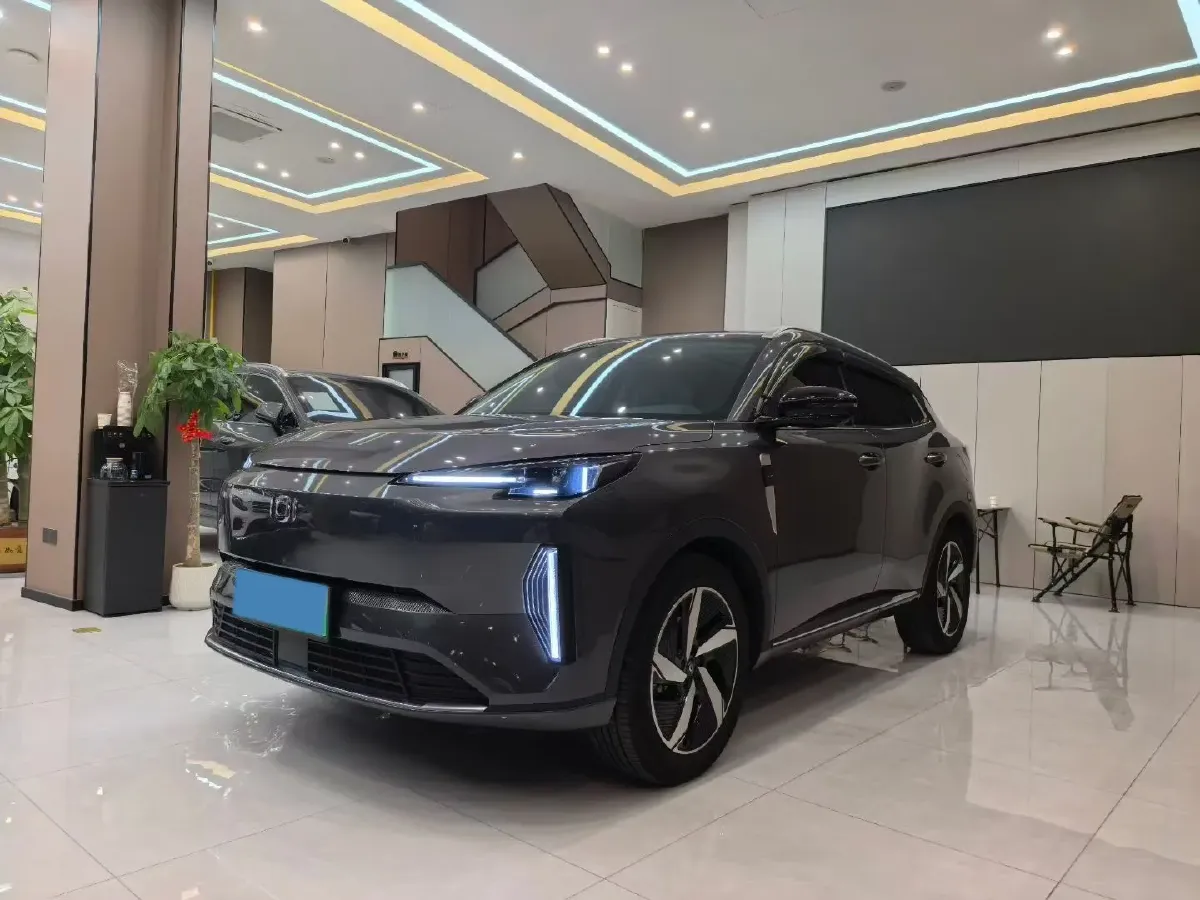 2024 ChangAn QiYuan Q05 1.5L 110HP L4 E-CVT PHEV 18.4KWH,autocango,china used car exporter,china ev exporter,chinese used car exporter,chinese used ev exporter