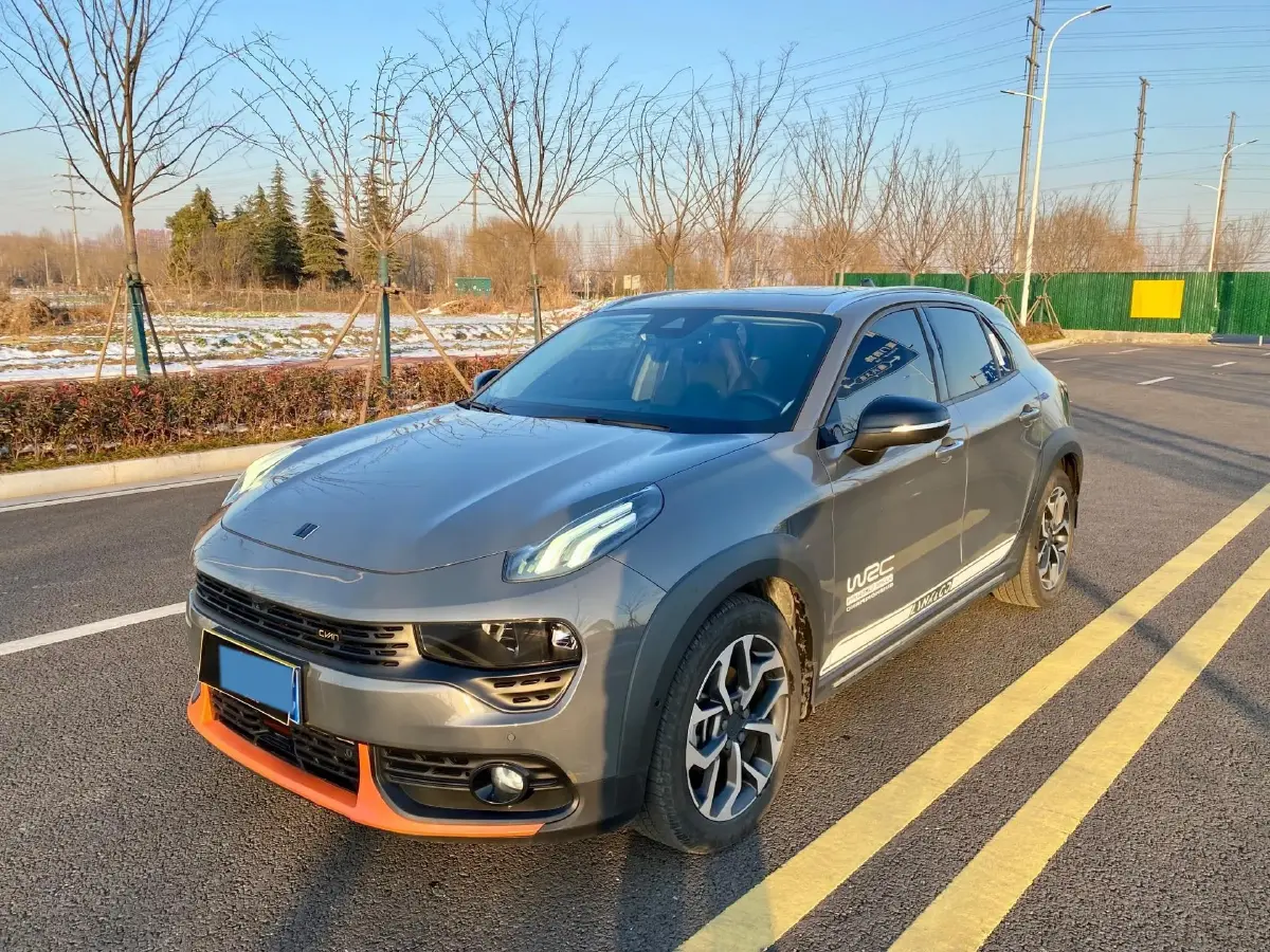 2019 LYNK&CO 02 2.0T 190HP L4 6AT
