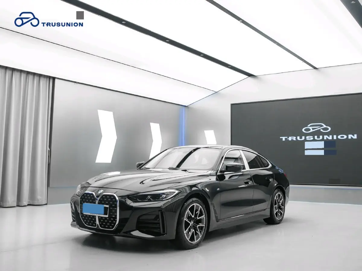 2023 BMW 4 Series 2.0T 184HP L4 8AT