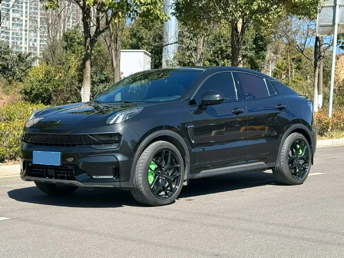 2022 LYNK&CO 05 2.0T 254HP L4 8AT