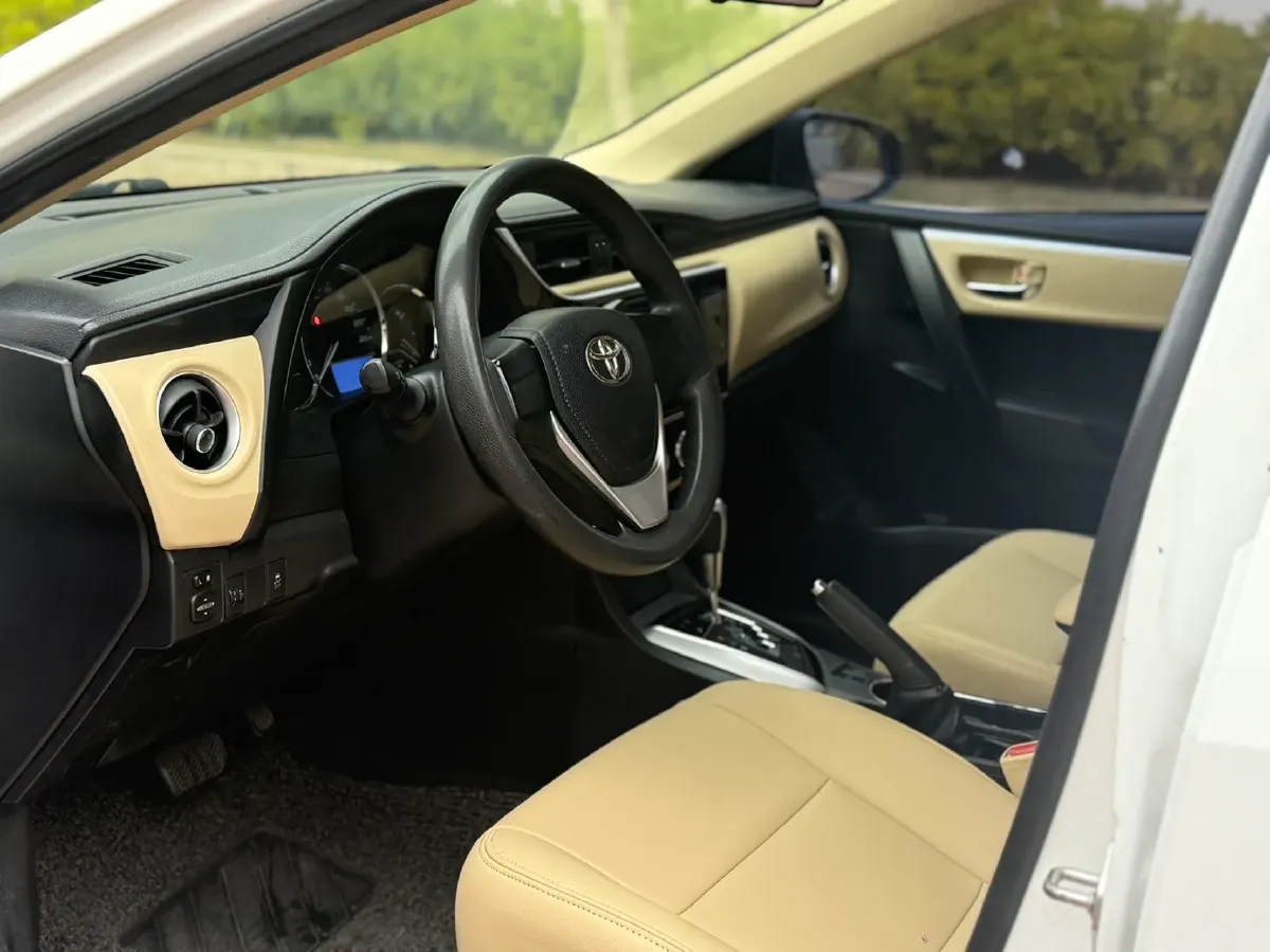 2017 Toyota Corolla 1.2T 116HP L4 CVT,autocango,china used car exporter,china ev exporter,chinese used car exporter,chinese used ev exporter