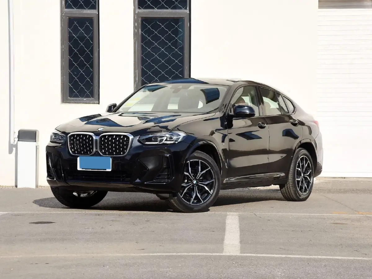 2022 BMW X4 2.0T 245HP L4 8AT
