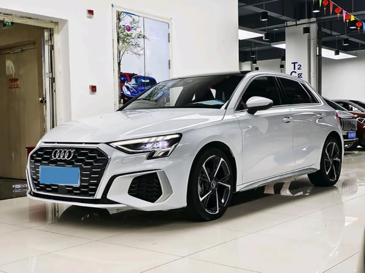 2022 Audi A3 1.4T 150HP L4 7DCT