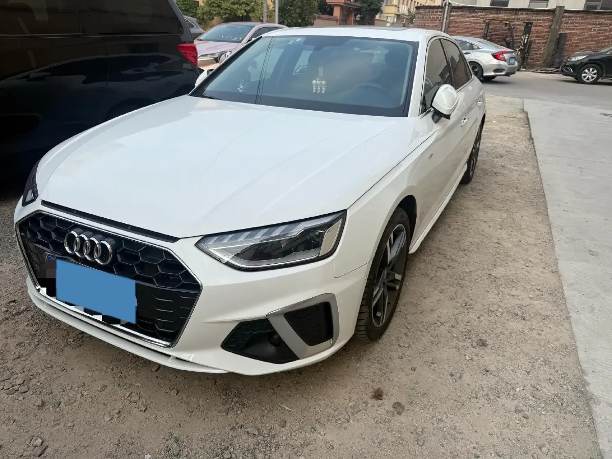 2020 Audi A4L 2.0T 190HP L4 7DCT