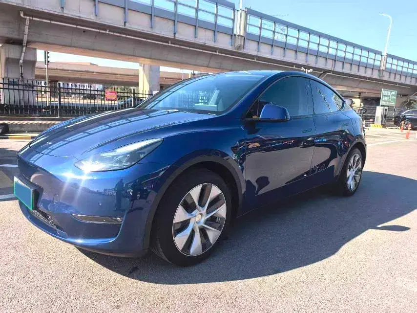 2021 Tesla Model Y BEV 60KWH