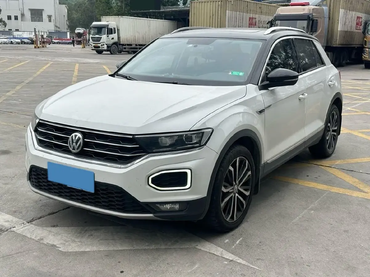 2019 Volkswagen T-Roc 1.4T 150HP L4 7DCT