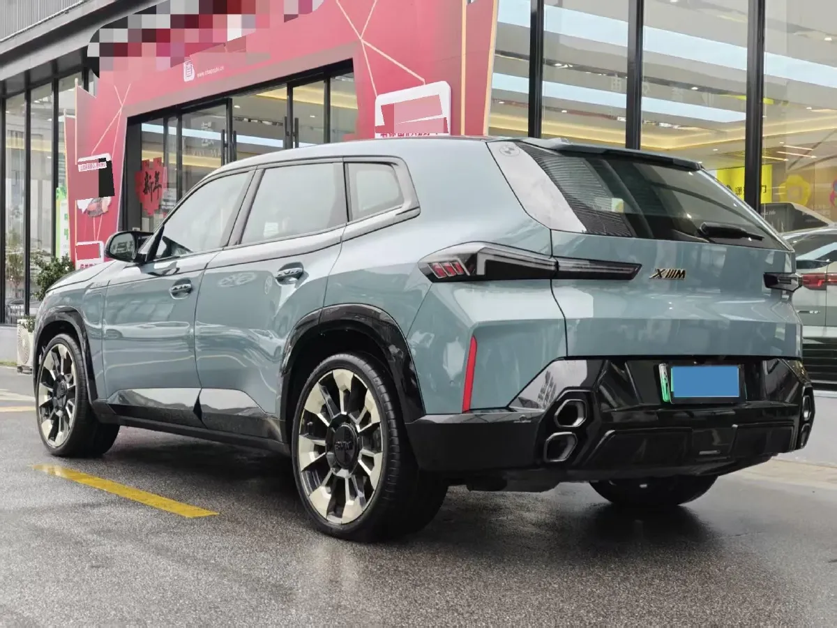 2023 BMW XM 4.4T 490HP V8 8AT PHEV 25.7KWH,autocango,china used car exporter,china ev exporter,chinese used car exporter,chinese used ev exporter
