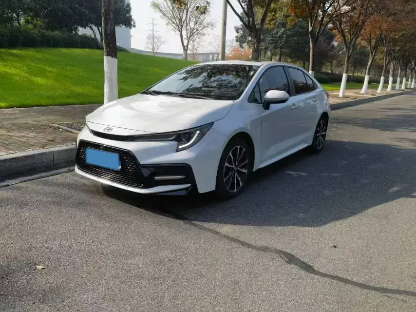 2019 Toyota Levin 1.2T 116HP L4 CVT
