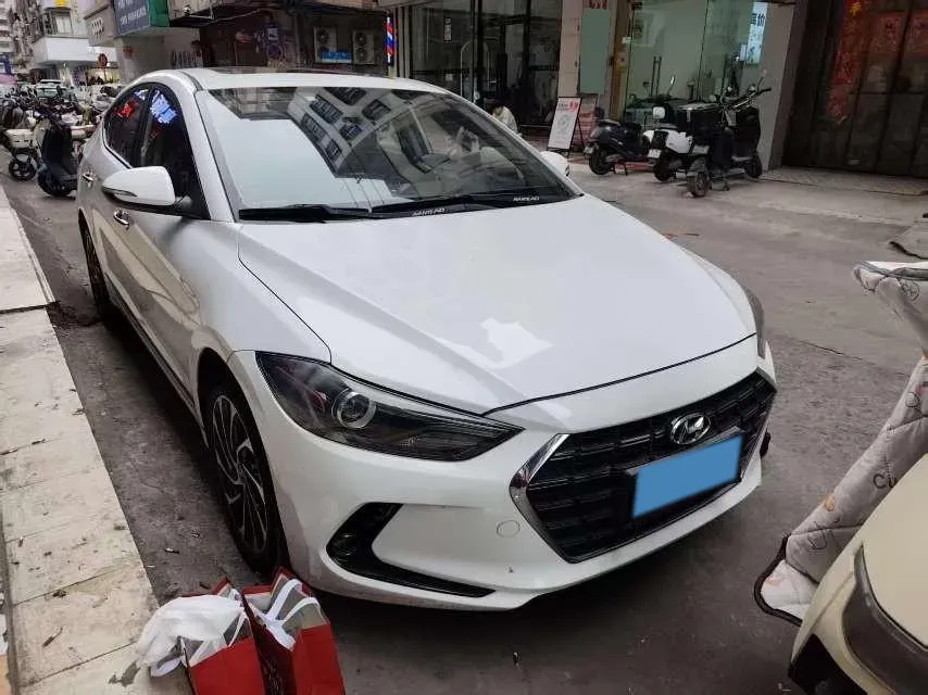 2019 Hyundai Elantra 1.5L 115HP L4 CVT,autocango,china used car exporter,china ev exporter,chinese used car exporter,chinese used ev exporter