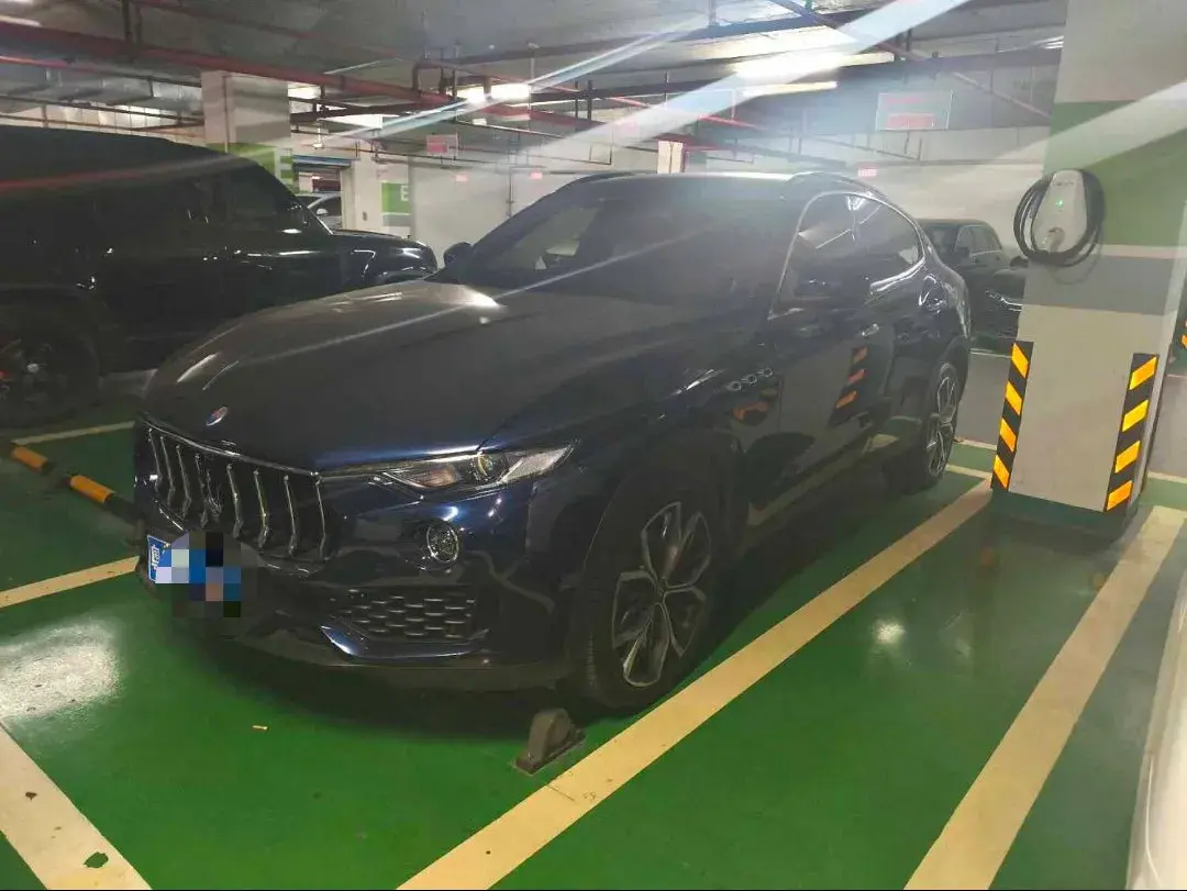 2018 Maserati Levante 3.0T 350HP V6 8AT