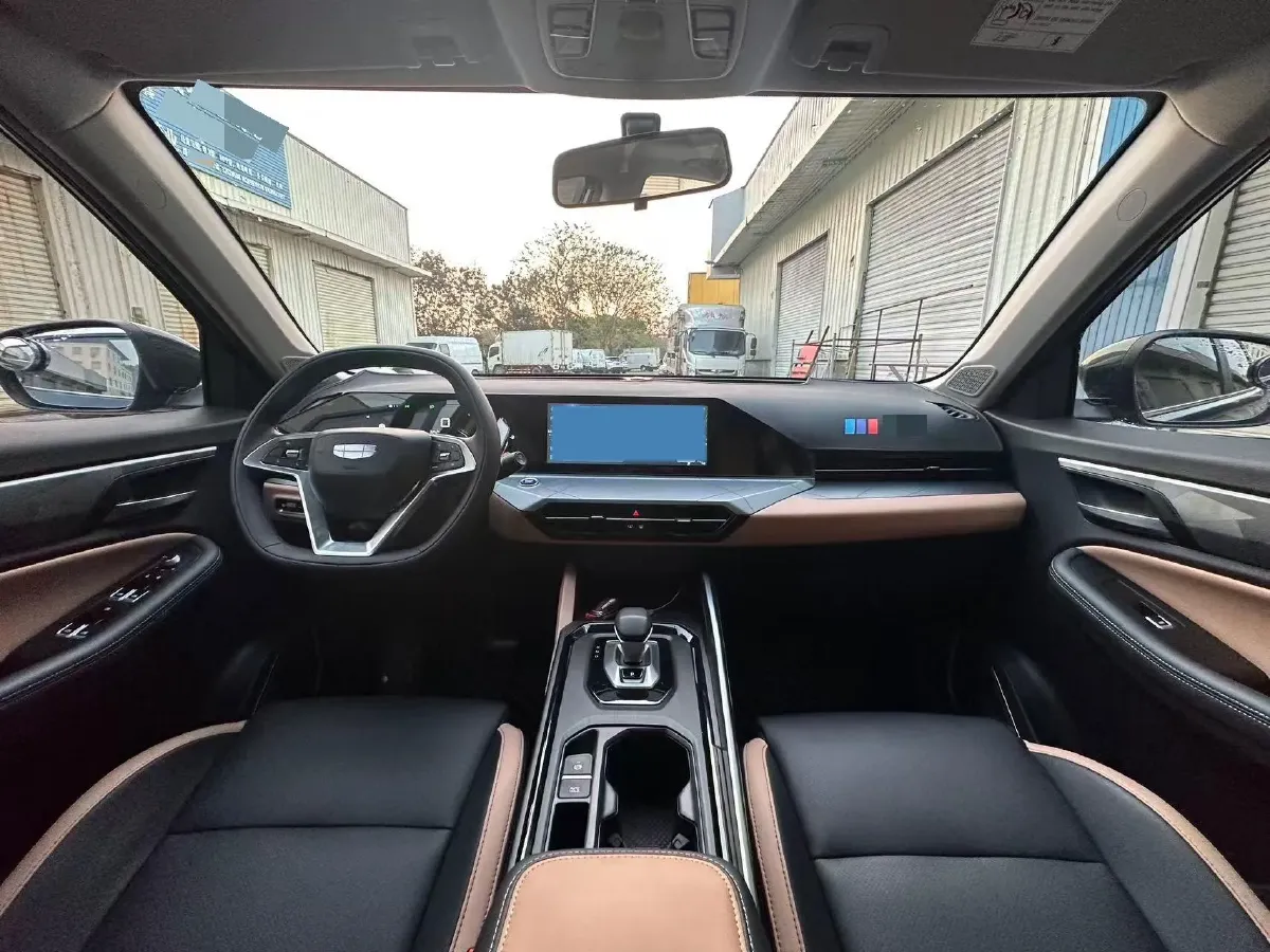 2024 Geely OkavangoPRO 1.5T 181HP L4 7DCT,autocango,china used car exporter,china ev exporter,chinese used car exporter,chinese used ev exporter