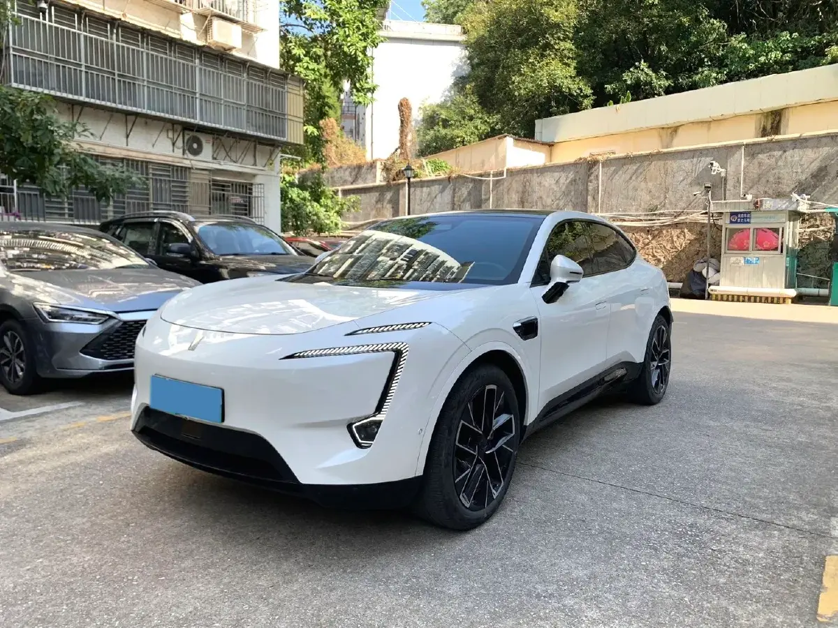 2023 Avatr 11 BEV 90KWH