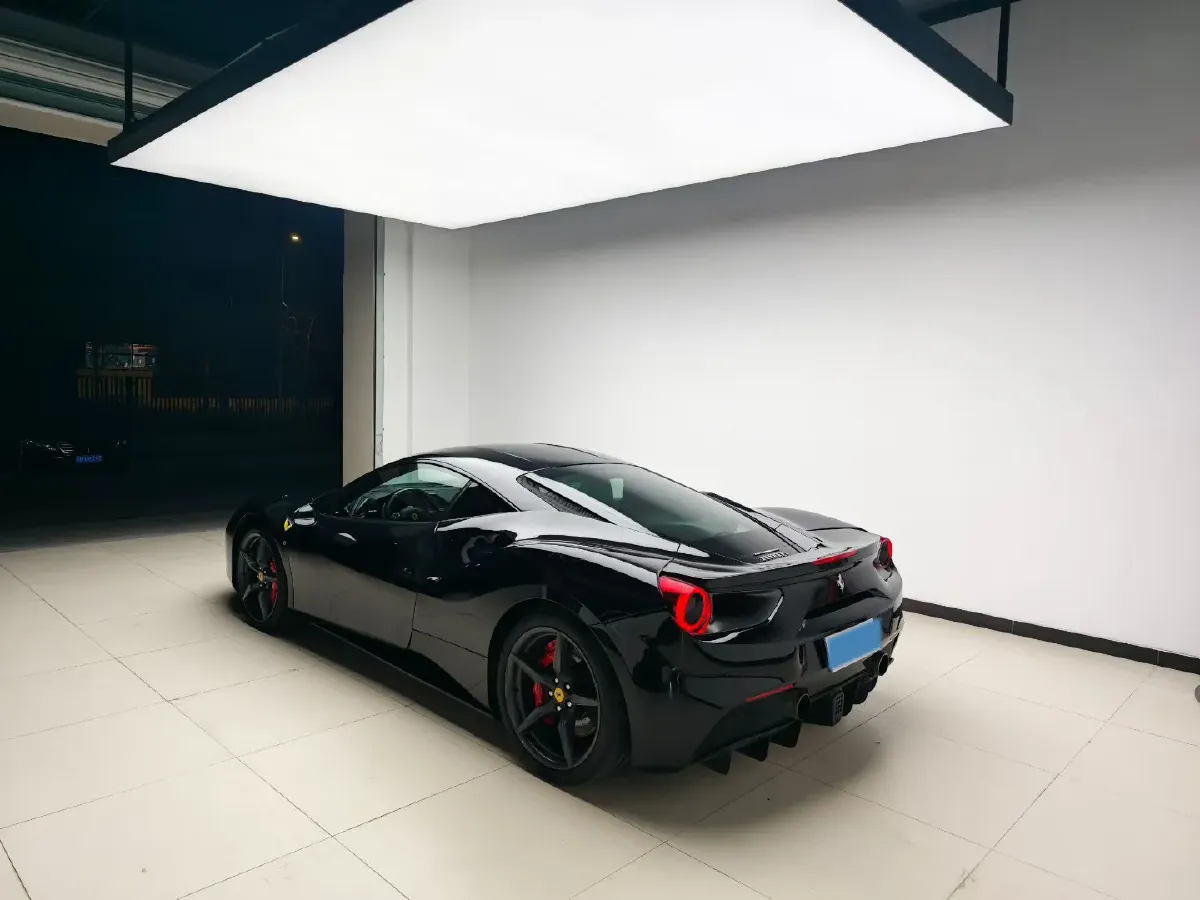 2015 Ferrari 488 3.9T 670HP V8 7DCT,autocango,china used car exporter,china ev exporter,chinese used car exporter,chinese used ev exporter