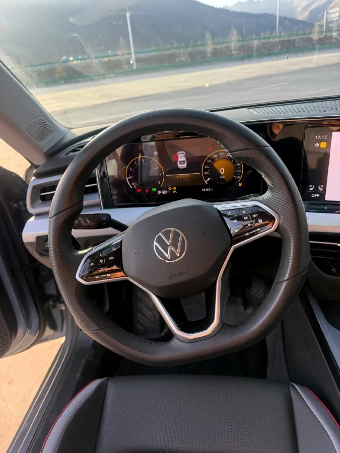 2023 Volkswagen Lamando 1.4T 150HP L4 7DCT,autocango,china used car exporter,china ev exporter,chinese used car exporter,chinese used ev exporter