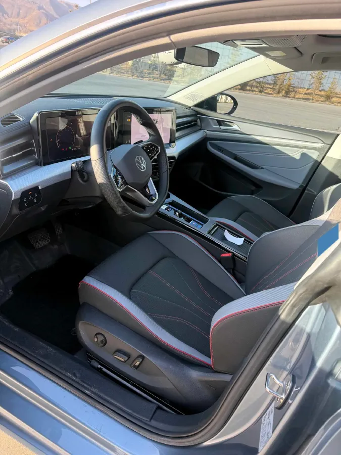 2023 Volkswagen Lamando 1.4T 150HP L4 7DCT,autocango,china used car exporter,china ev exporter,chinese used car exporter,chinese used ev exporter