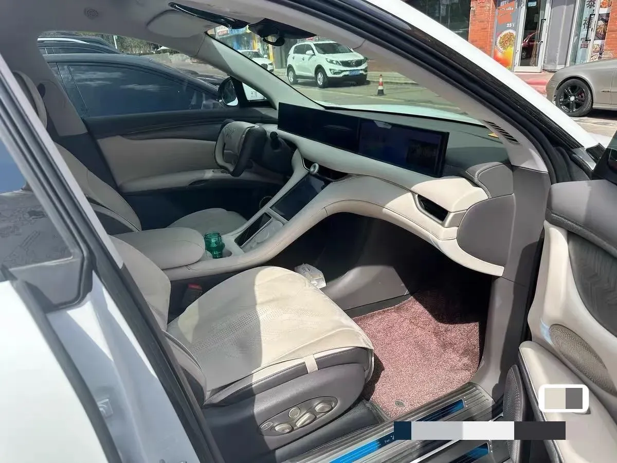 2025 IM LS6 BEV 100KWH,autocango,china used car exporter,china ev exporter,chinese used car exporter,chinese used ev exporter