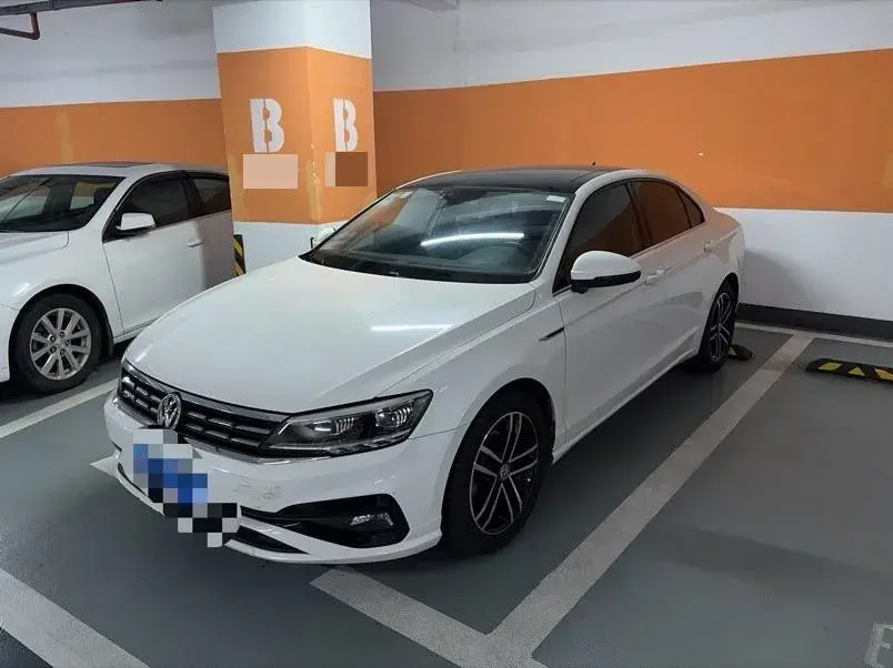 2019 Volkswagen Passat 1.4T 150HP L4 7DCT
