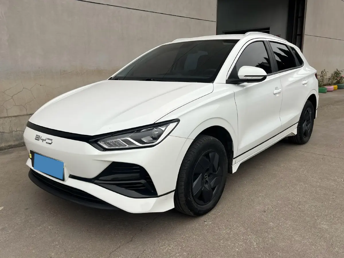 2023 BYD e2 BEV 43.2KWH