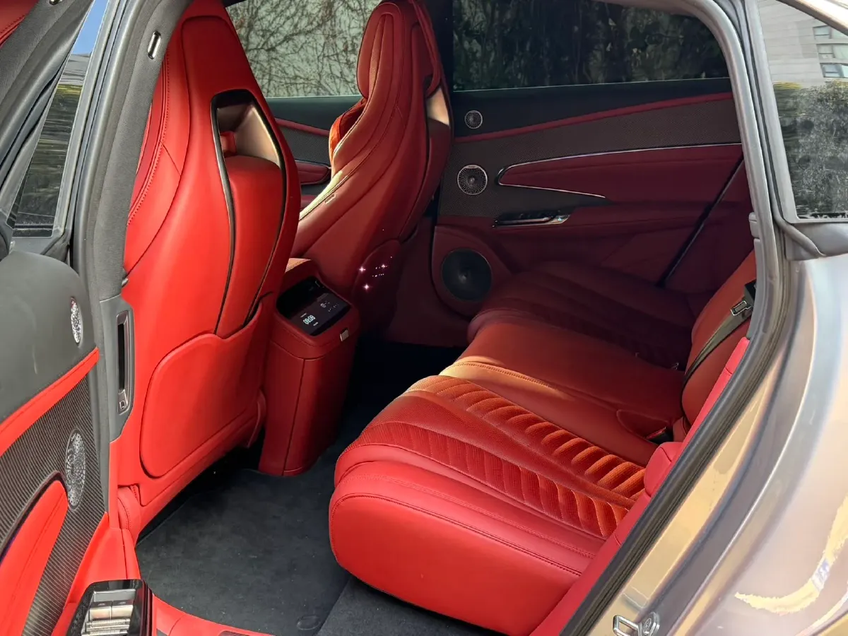 2025 YangWang U7 BEV 135.5KWH,autocango,china used car exporter,china ev exporter,chinese used car exporter,chinese used ev exporter