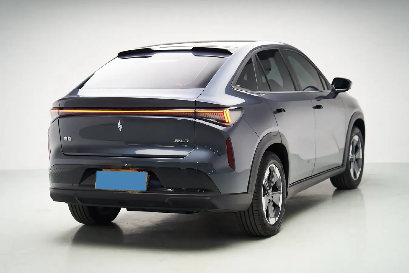 2023 Livan 7 BEV 68.03KWH,autocango,china used car exporter,china ev exporter,chinese used car exporter,chinese used ev exporter