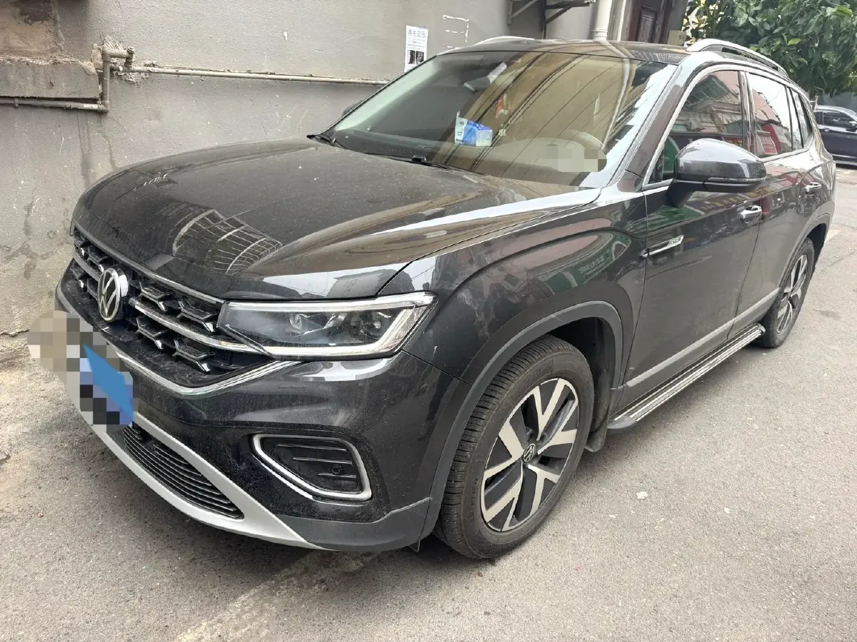 2023 Volkswagen Tayron 2.0T 186HP L4 7DCT