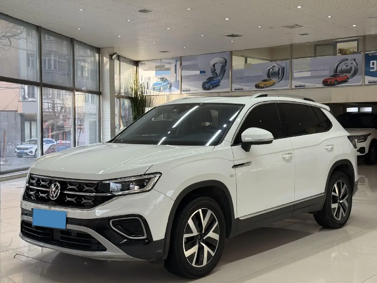 2023 Volkswagen Tayron 1.4T 150HP L4 7DCT