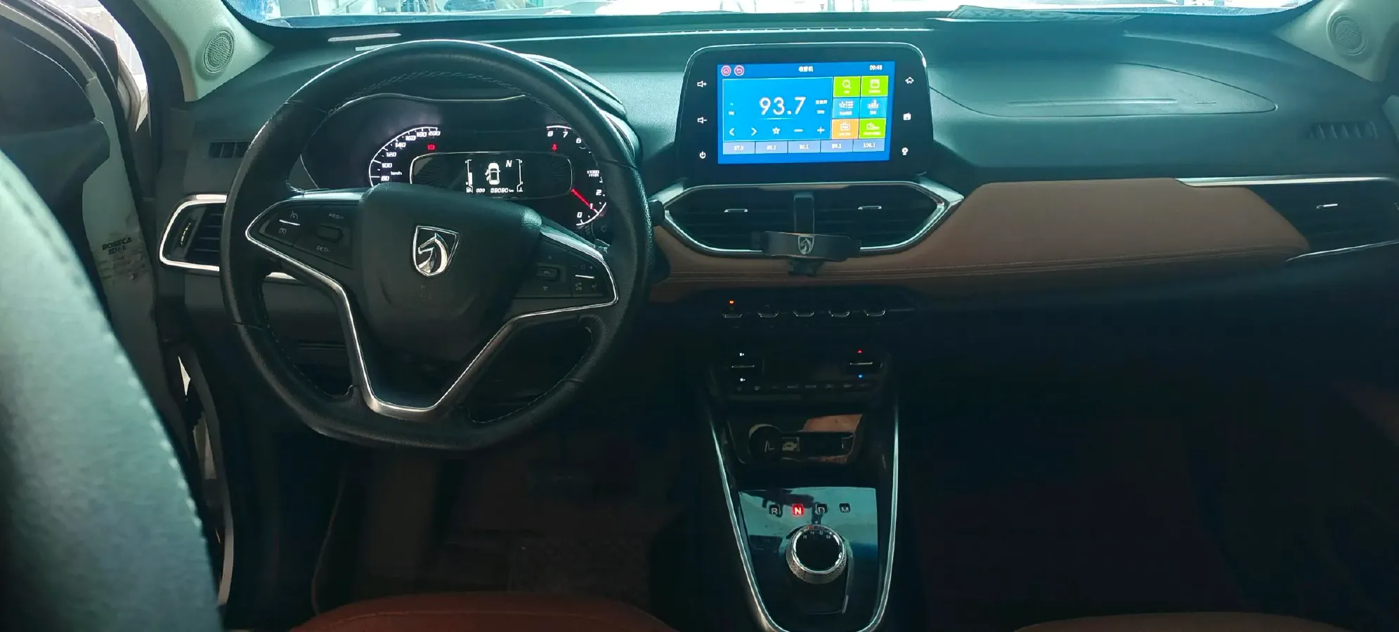 2018 KaiYi E3 1.6L 110HP L4 5MT,autocango,china used car exporter,china ev exporter,chinese used car exporter,chinese used ev exporter