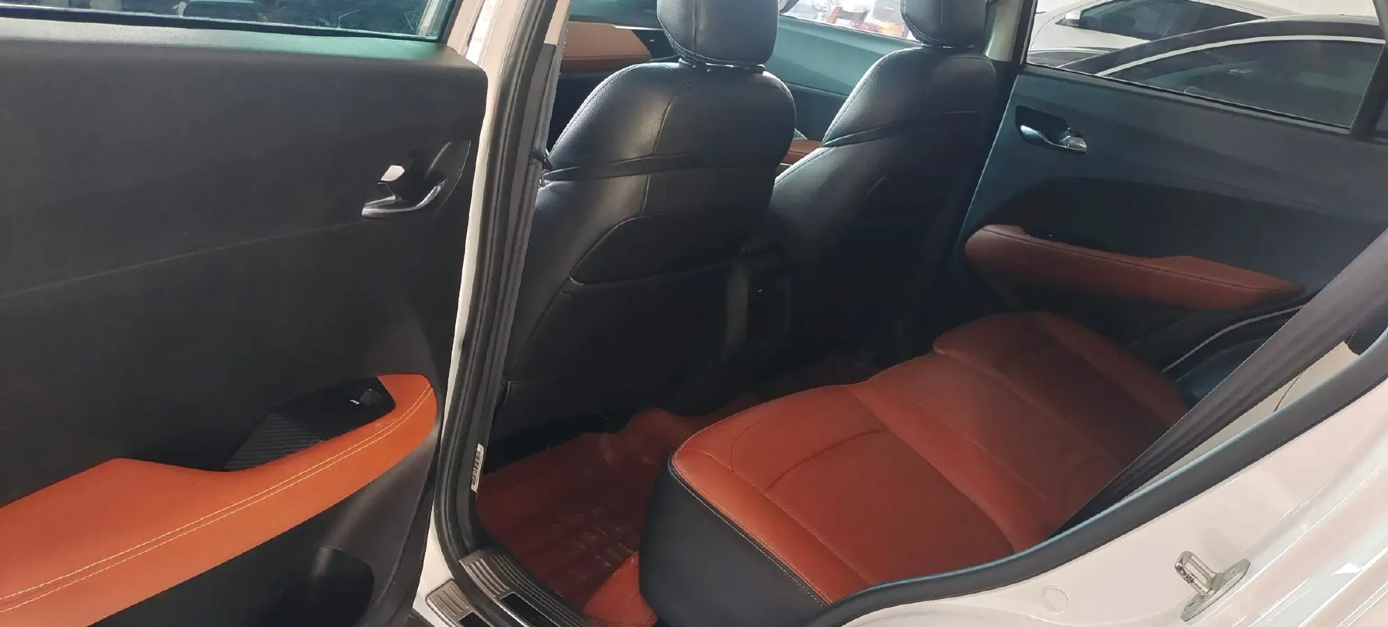 2018 KaiYi E3 1.6L 110HP L4 5MT,autocango,china used car exporter,china ev exporter,chinese used car exporter,chinese used ev exporter