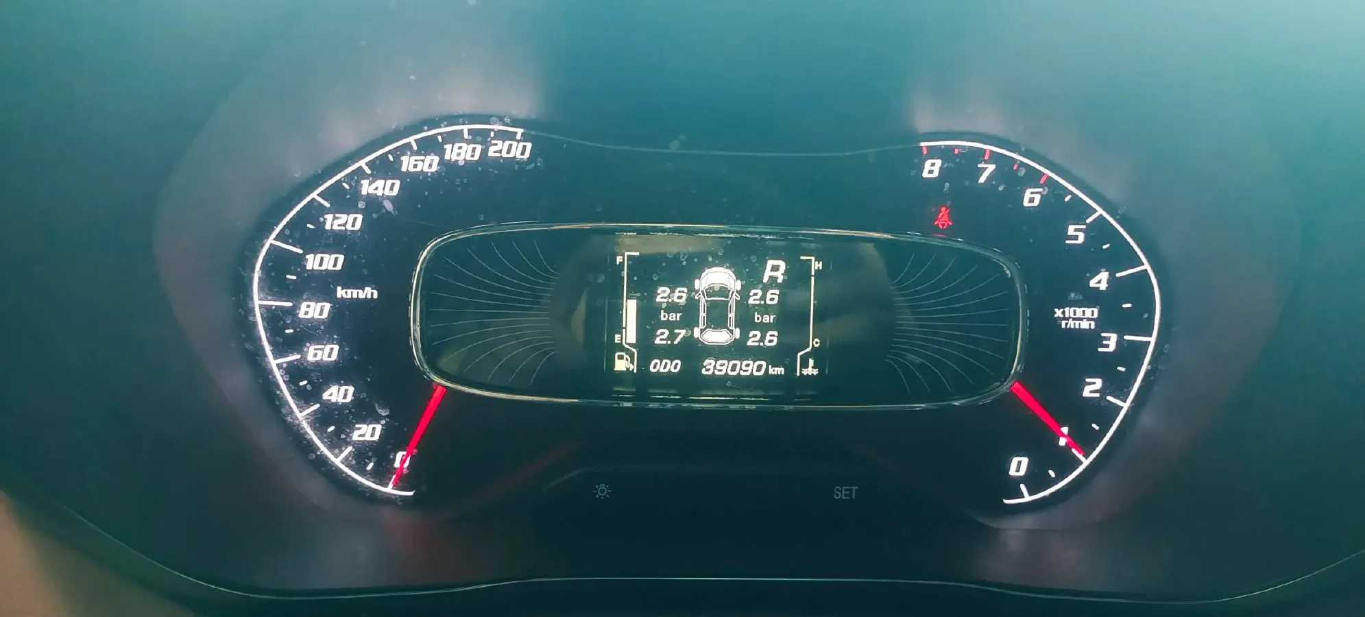 2018 KaiYi E3 1.6L 110HP L4 5MT,autocango,china used car exporter,china ev exporter,chinese used car exporter,chinese used ev exporter