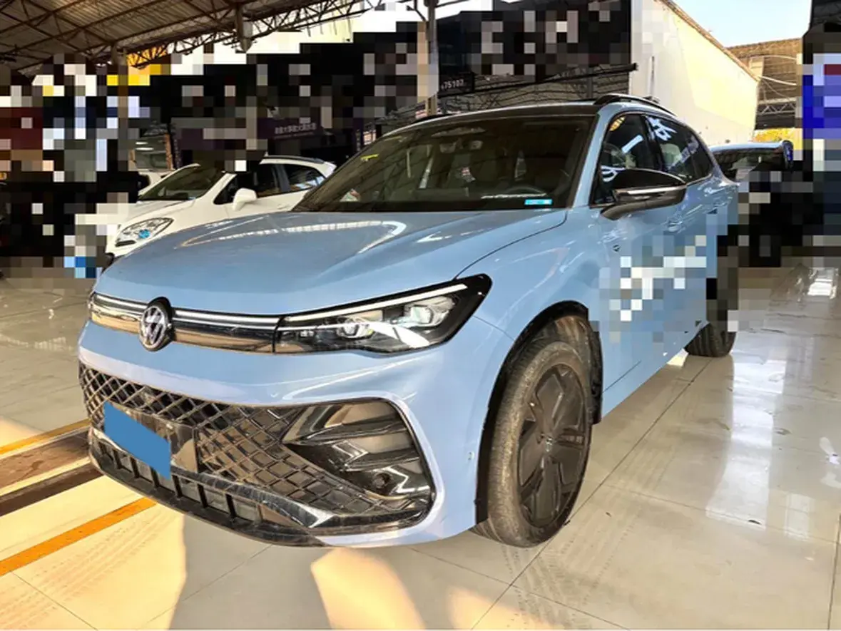 2024 Volkswagen Tiguan L 2.0T 220HP L4 7DCT