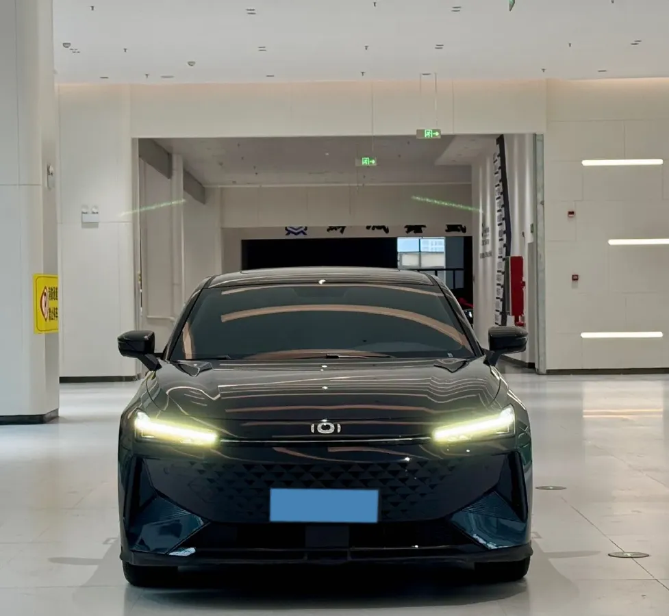 2023 Venucia Grand V 1.5T 190HP L4 7DCT,autocango,china used car exporter,china ev exporter,chinese used car exporter,chinese used ev exporter