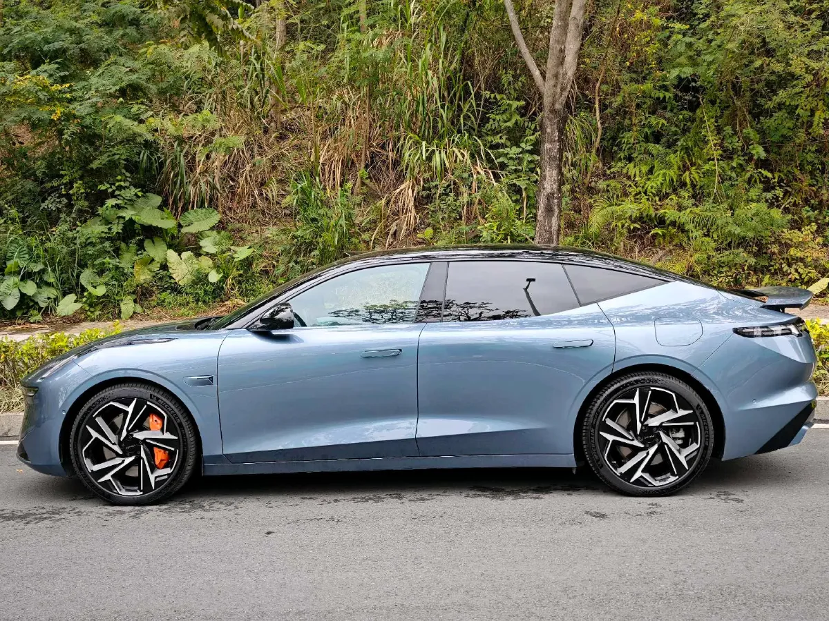 2024 Luxeed S7 BEV 100KWH,autocango,china used car exporter,china ev exporter,chinese used car exporter,chinese used ev exporter