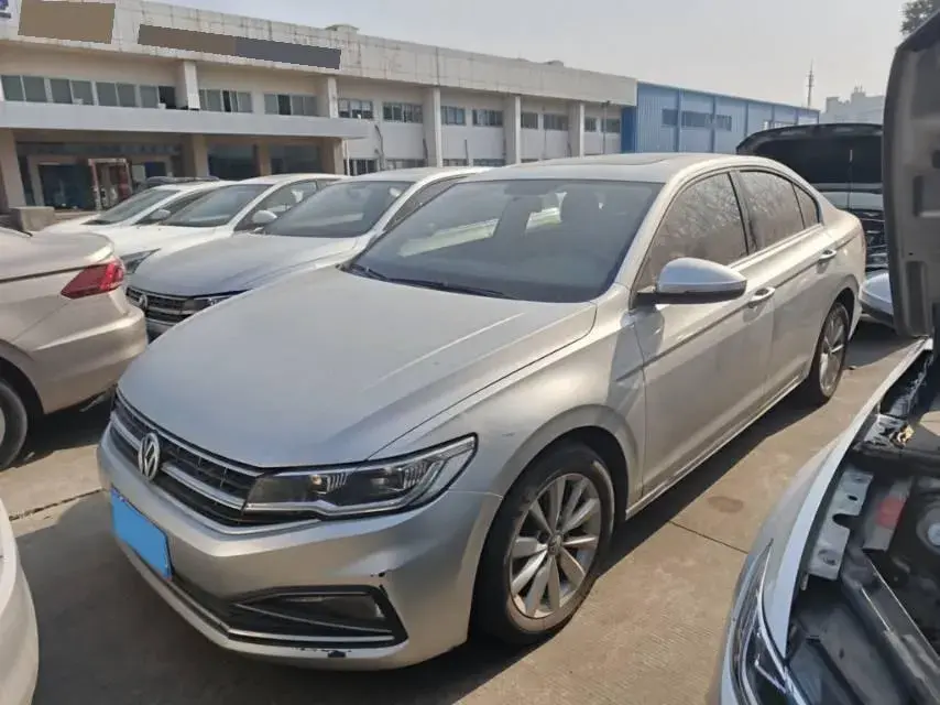 2020 Volkswagen Bora 1.5L 113HP L4 6AT